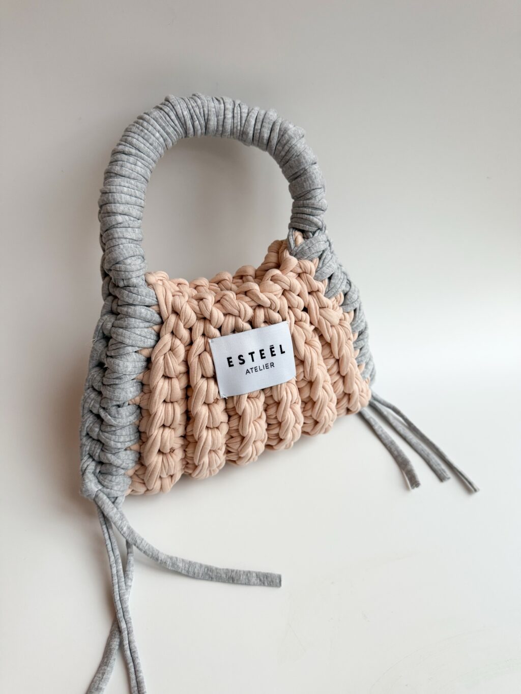 img_1814-3 HOOKED BAG 2.0 (22x13cm)